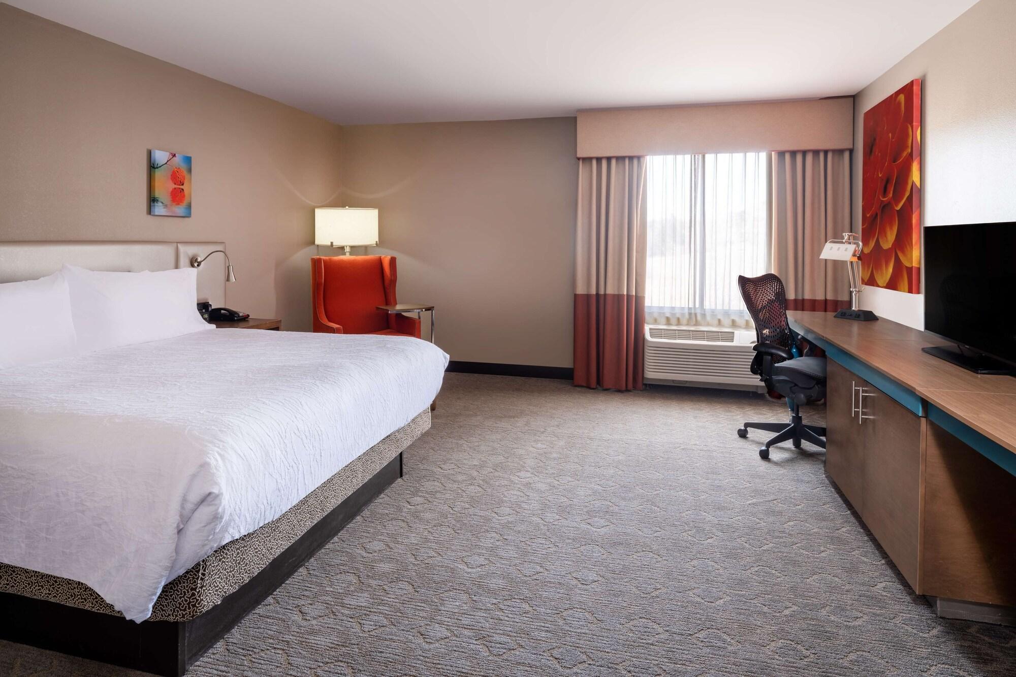 Hilton Garden Inn Colorado Springs North Exterior photo